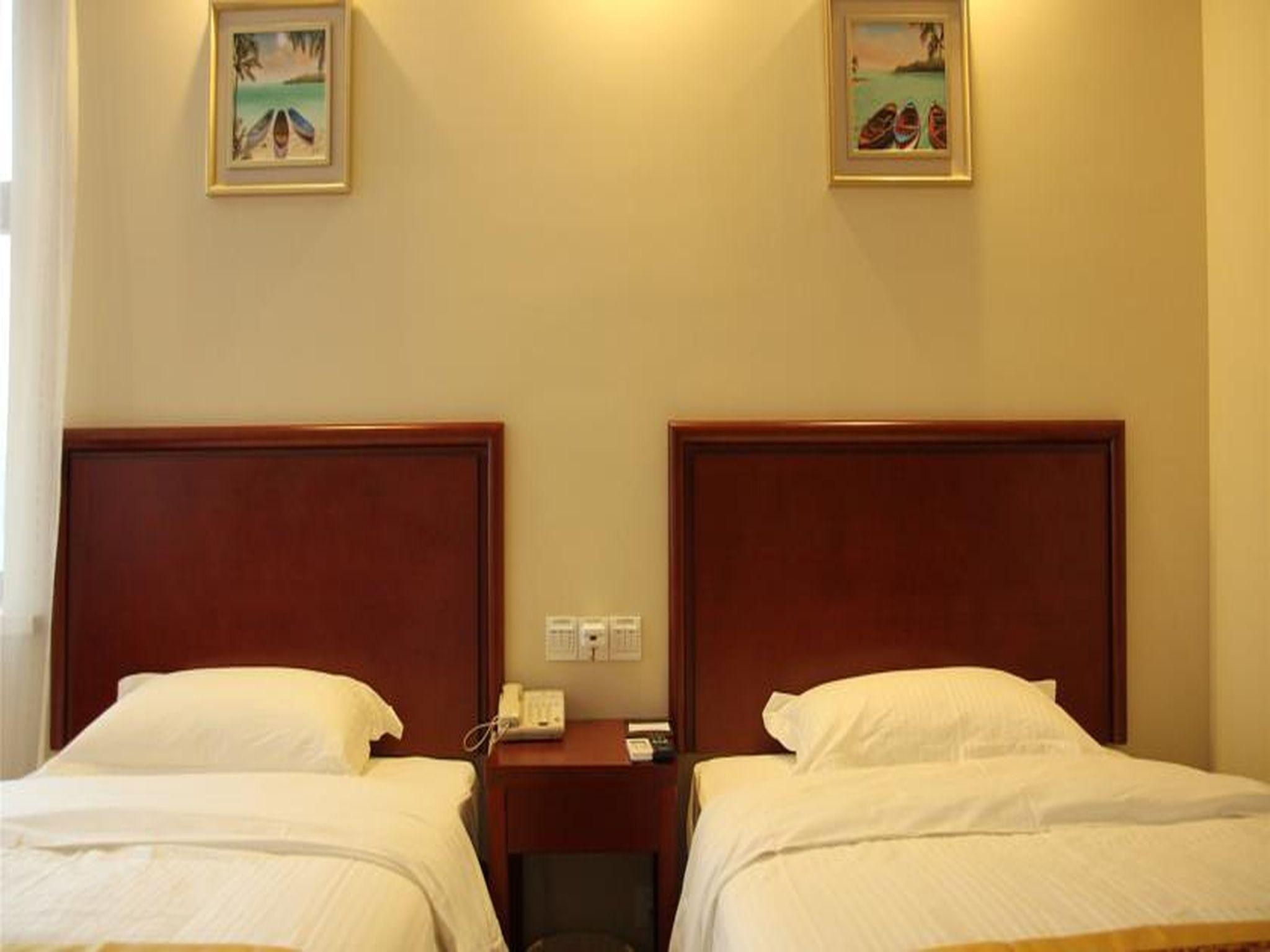 Greentree Inn Bole Wanxianghui Express Hotel Esterno foto