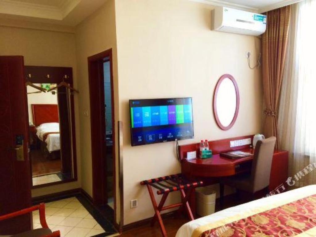 Greentree Inn Bole Wanxianghui Express Hotel Esterno foto