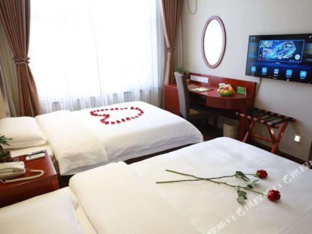 Greentree Inn Bole Wanxianghui Express Hotel Esterno foto