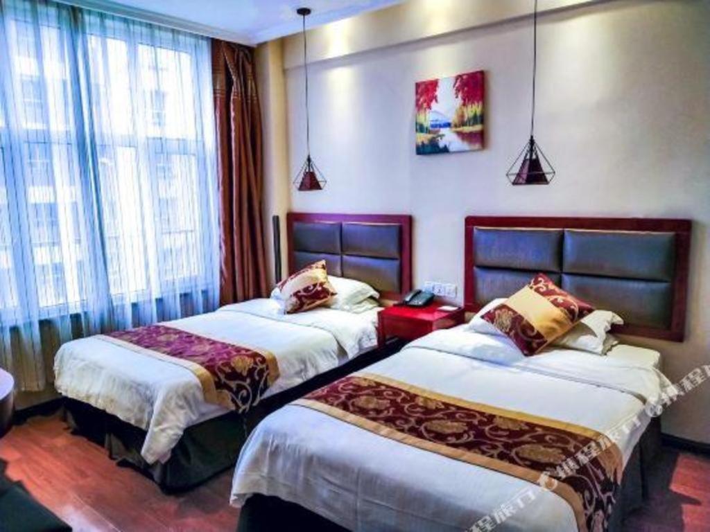 Greentree Inn Bole Wanxianghui Express Hotel Esterno foto